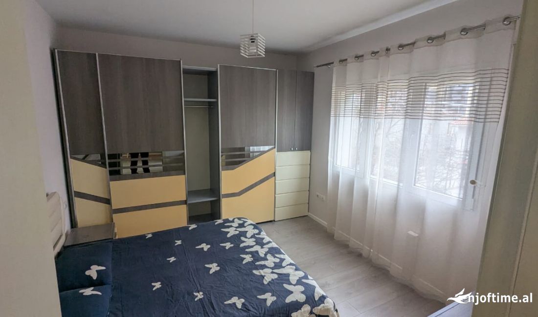 Shtepi me qera Apartament ne Tirane, 1+1, Mobilimi E mobiluar, Pagesa 60,000  Leke.
