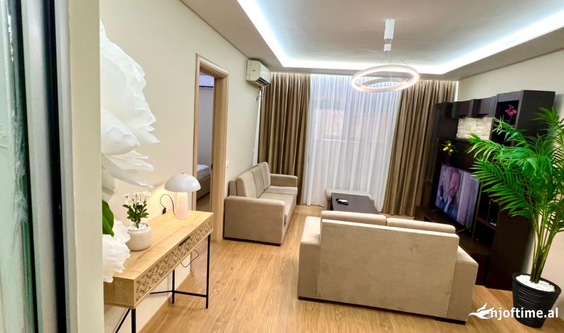 Shtepi me qera Apartament ne Tirane, 1+1, Mobilimi E mobiluar, Pagesa 500  Euro.