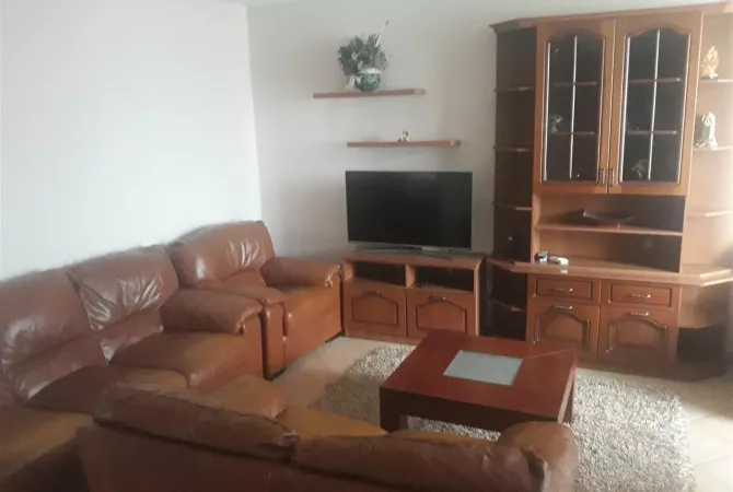 Shtepi me qera 2+1 ne Tirane - 500 Euro
