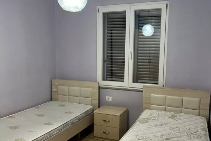 Shtepi ne shitje 2+1 ne Tirane - 160,000 Euro