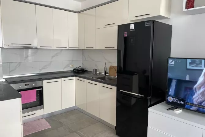Shtepi me qera 1+1 ne Tirane - 400 Euro