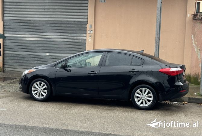 Auto in Vendita  a Tirana - 7,500 Euro