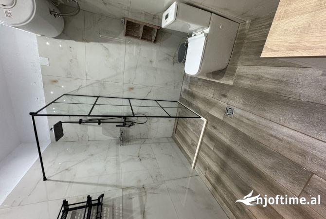 Shtepi me qera 2+1 ne Tirane - 450 Euro
