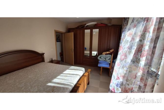 Shtepi ne shitje Apartament ne Durres, 1+1, Mobilimi E mobiluar, Pagesa 80,000  Euro.