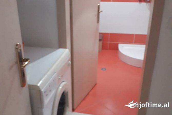 Shtepi me qera 1+1 ne Pogradec - 40,000 Leke