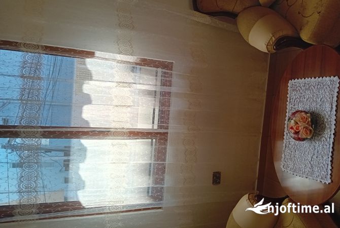 Shtepi me qera 2+1 ne Tirane - 35,000 Leke