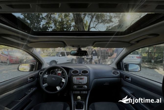 Makina ne shitje ne Tirane, Ford, 2008 Diesel,Kambio Manual Pagesa 250,000  Leke.