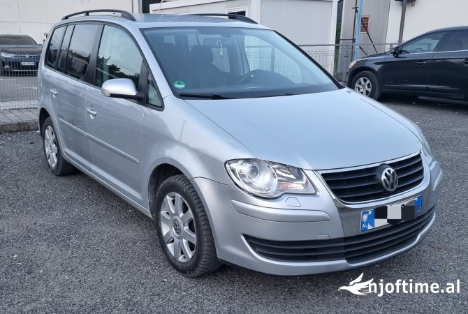 Makina ne shitje  ne Tirane - 5,699 Euro