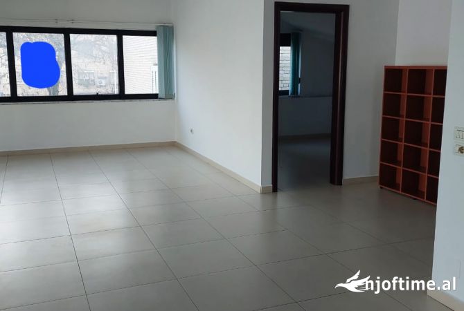 Ambient biznesi me qera 1+1 ne Tirane - 1,800 Euro