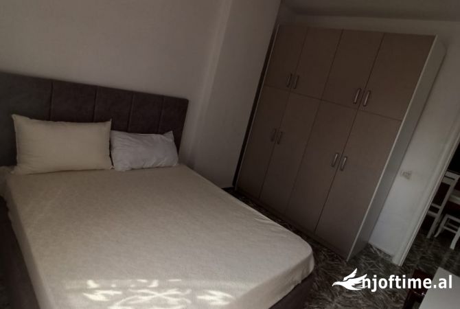 Shtepi me qera 2+1 ne Tirane - 500 Euro