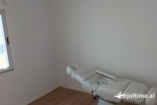 Vile me qera per zyra ose biznes te Parku Olimpik !!!!!!!