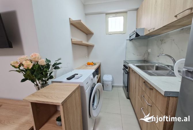 Shtepi me qera 1+1 ne Tirane - 450 Euro