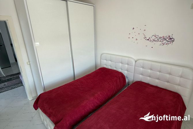 Shtepi ne shitje Apartament ne Lezhe, 2+1, Mobilimi E mobiluar, Pagesa 182,002  Euro.