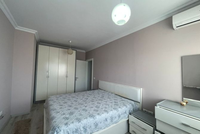 Shtepi me qera Apartament ne Tirane, 2+1, Mobilimi E mobiluar, Pagesa 500  Euro.