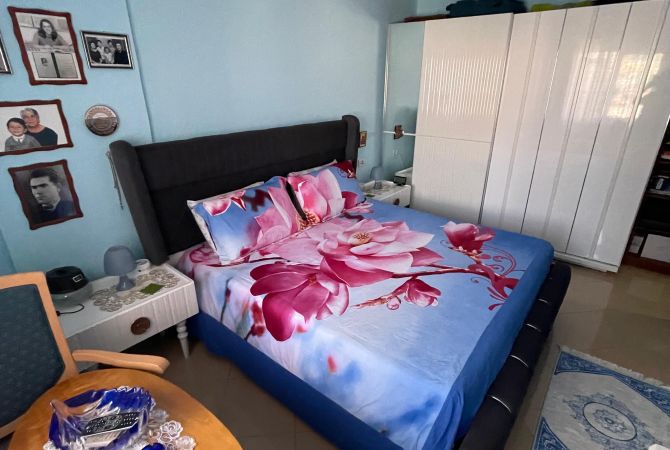 Shtepi ne shitje Apartament ne Tirane, 1+1, Mobilimi E mobiluar, Pagesa 220,000  Euro.