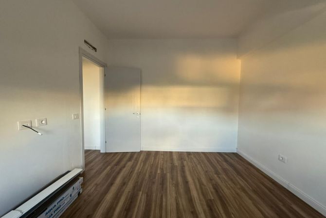 Ambient Zyre me Qira tek Oazis Residence, Unaza e Re!!!