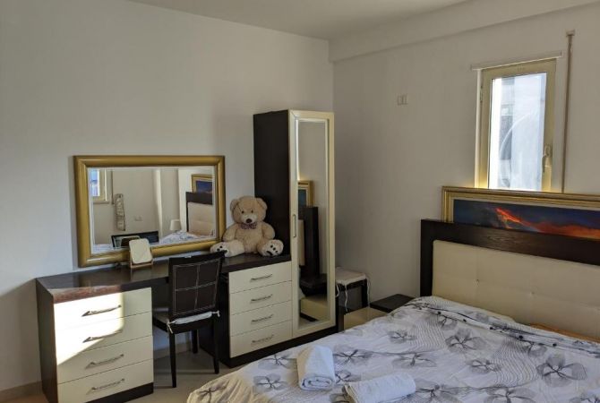 Shtepi me qera Apartament ne Tirane, 2+1, Mobilimi E mobiluar, Pagesa 550  Euro.