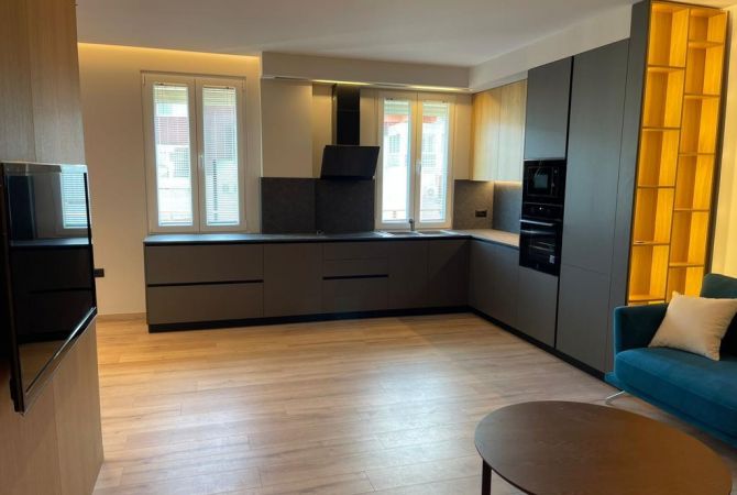 Casa in affitto 2+1 a Tirana - 1,000 Euro