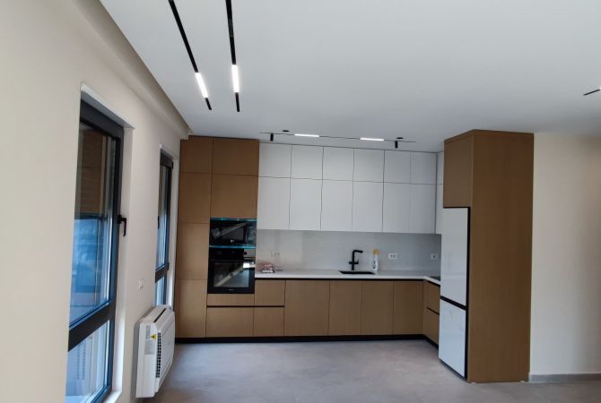 Shtepi me qera 2+1 ne Tirane - 550 Euro