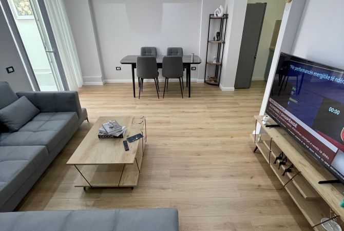 Shtepi me qera Apartament ne Tirane, 2+1, Mobilimi E mobiluar, Pagesa 850  Euro.