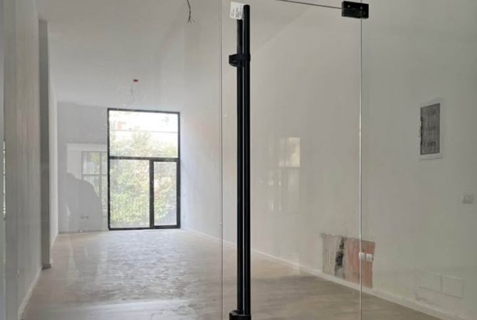 Ambient biznesi me qera 1+1 ne Tirane - 1,400 Euro