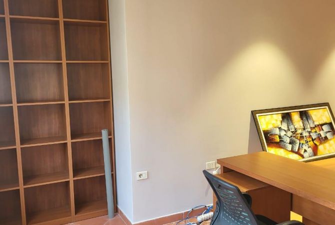 AMBIENT ZYRE PER QERA PRANE QENDRES!!!