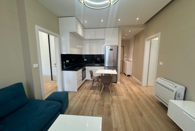 Shtepi me qera 2+1 ne Tirane - 700 Euro