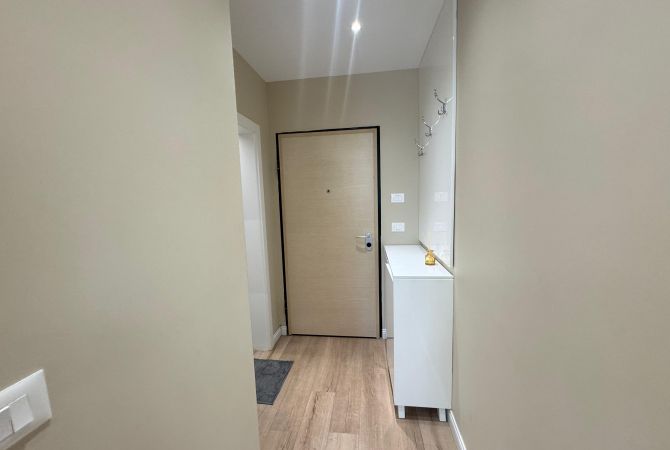 Shtepi me qera Apartament ne Tirane, 2+1, Mobilimi E mobiluar, Pagesa 700  Euro.