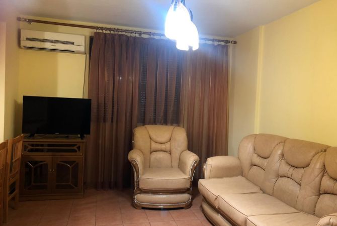 Shtepi me qera 1+1 ne Tirane - 500 Euro