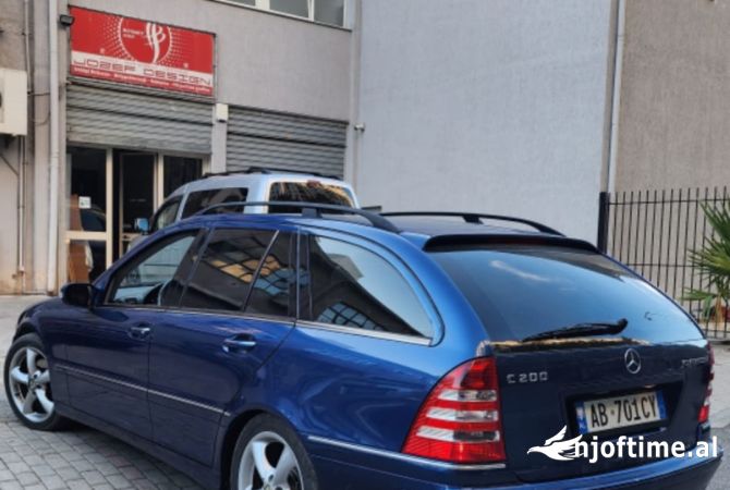 Makina ne shitje  ne Durres - 3,600 Euro