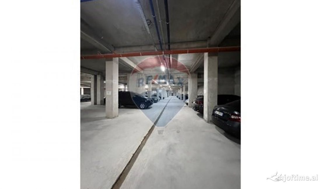 Shtepi me qera Apartament ne Tirane, 2+1, Mobilimi E mobiluar, Pagesa 900  Euro.