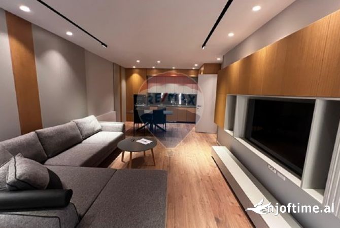 Shtepi me qera Apartament ne Tirane, 2+1, Mobilimi E mobiluar, Pagesa 900  Euro.