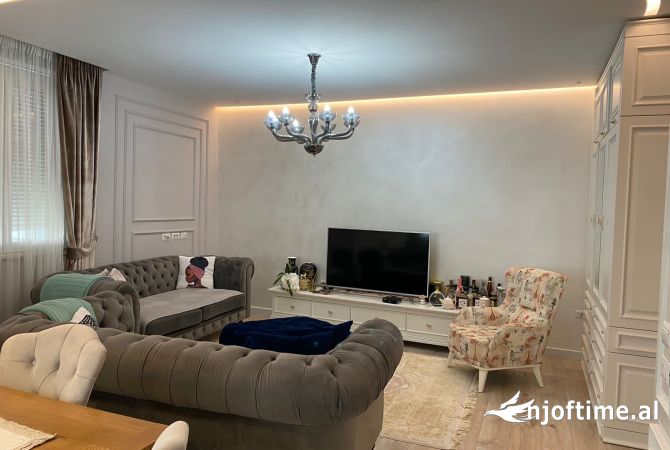 Shtepi ne shitje 3+1 ne Tirane - 200,000 Euro