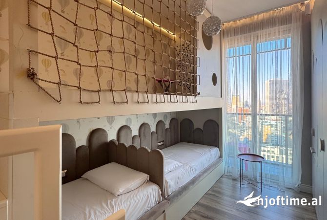 Shtepi me qera Apartament ne Tirane, 2+1, Mobilimi E mobiluar, Pagesa 2,000  Euro.