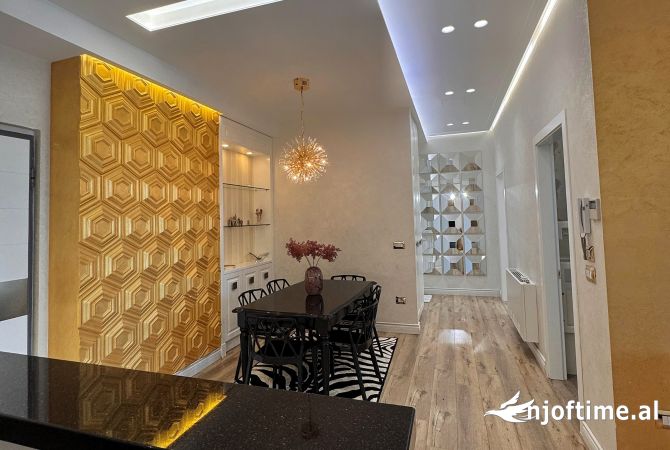 Shtepi me qera Apartament ne Tirane, 2+1, Mobilimi E mobiluar, Pagesa 2,000  Euro.