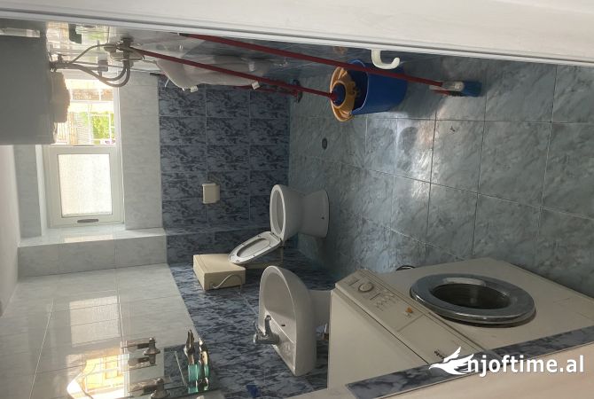 Shtepi me qera Apartament ne Tirane, 2+1, Mobilimi E mobiluar, Pagesa 45,000  Leke.