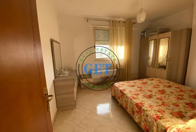 Shtepi ne shitje Apartament ne Durres, 1+1, Mobilimi E mobiluar, Pagesa 70,000  Euro.