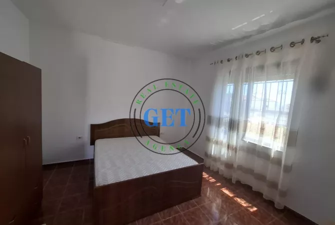 Shtepi me qera 2+1 ne Durres - 250 Euro