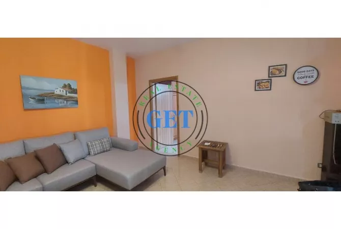 Shtepi me qera 1+1 ne Durres - 350 Euro