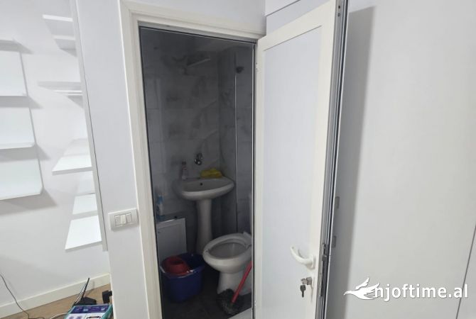 Ambient biznesi me qera 1+1 ne Tirane - 500 Euro