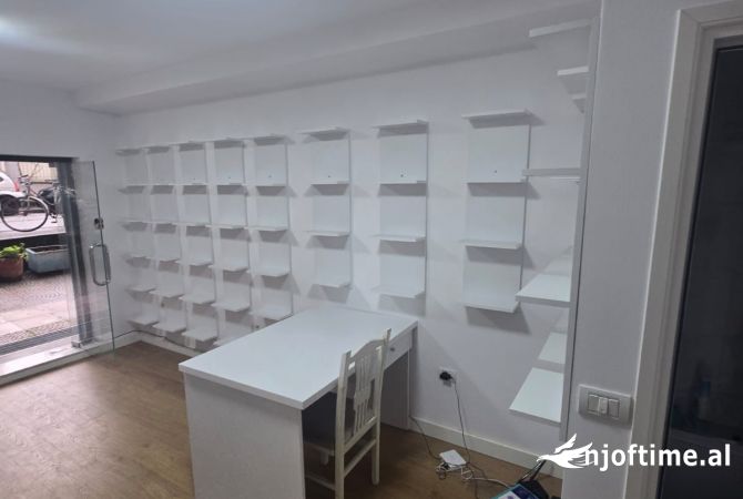 Ambient biznesi me qera 1+1 ne Tirane - 500 Euro