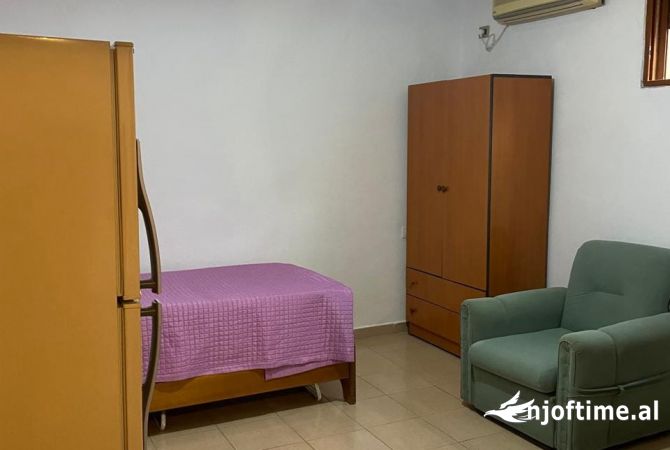 Casa in affitto Garsoniere a Tirana - 350 Euro