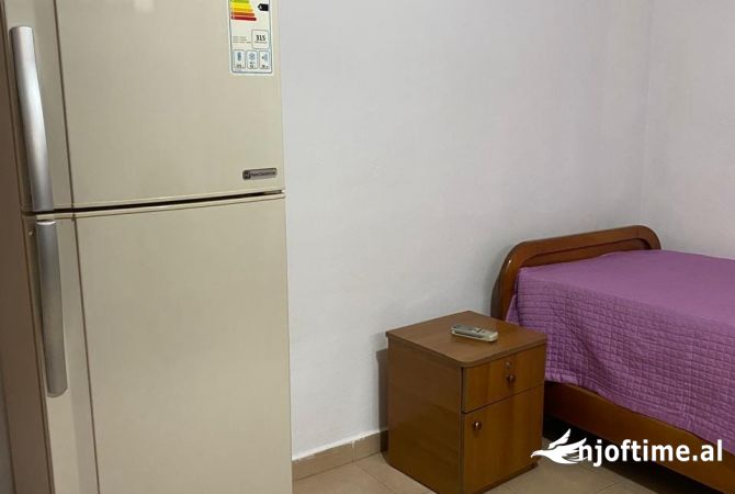 Shtepi me qera Garsoniere ne Tirane - 350 Euro
