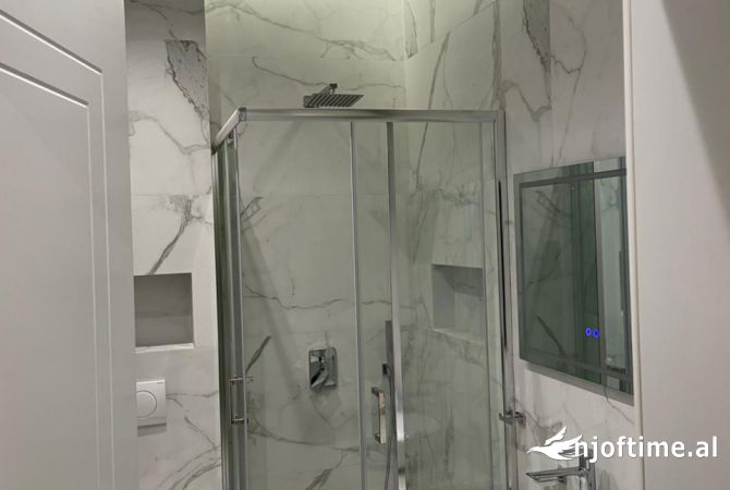 Casa in affitto 2+1 a Tirana - 1,500 Euro