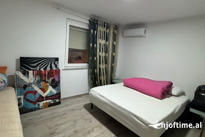 Shtepi me qera 2+1 ne Tirane - 700 Euro