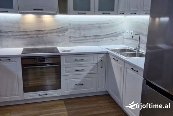 Shtepi me qera 2+1 ne Tirane - 600 Euro