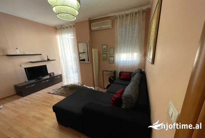 Casa in affitto 1+1 a Tirana - 450 Euro