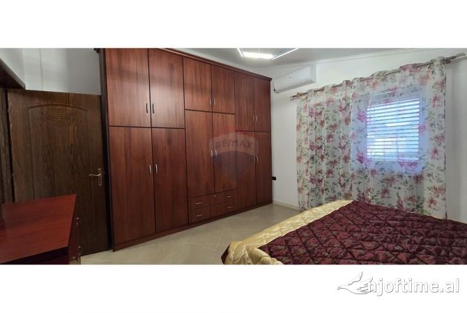 Shtepi me qera Apartament ne Tirane, 2+1, Mobilimi E mobiluar, Pagesa 45,000  Leke.
