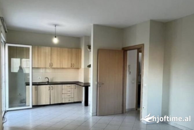 Shtepi ne shitje 1+1 ne Tirane - 119,000 Euro
