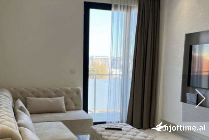 Shtepi me qera 2+1 ne Tirane - 600 Euro